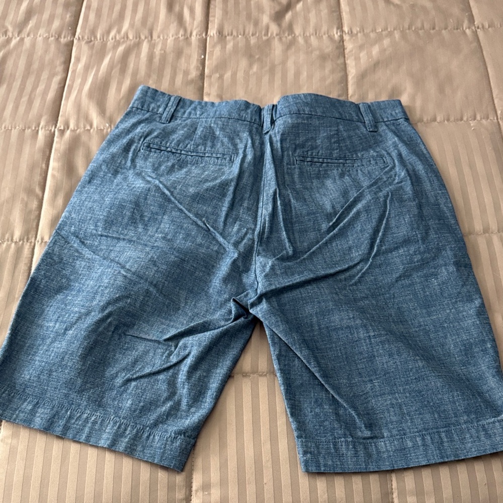 GAP Blue Women's Bermuda Shorts - Picture 5 of 7